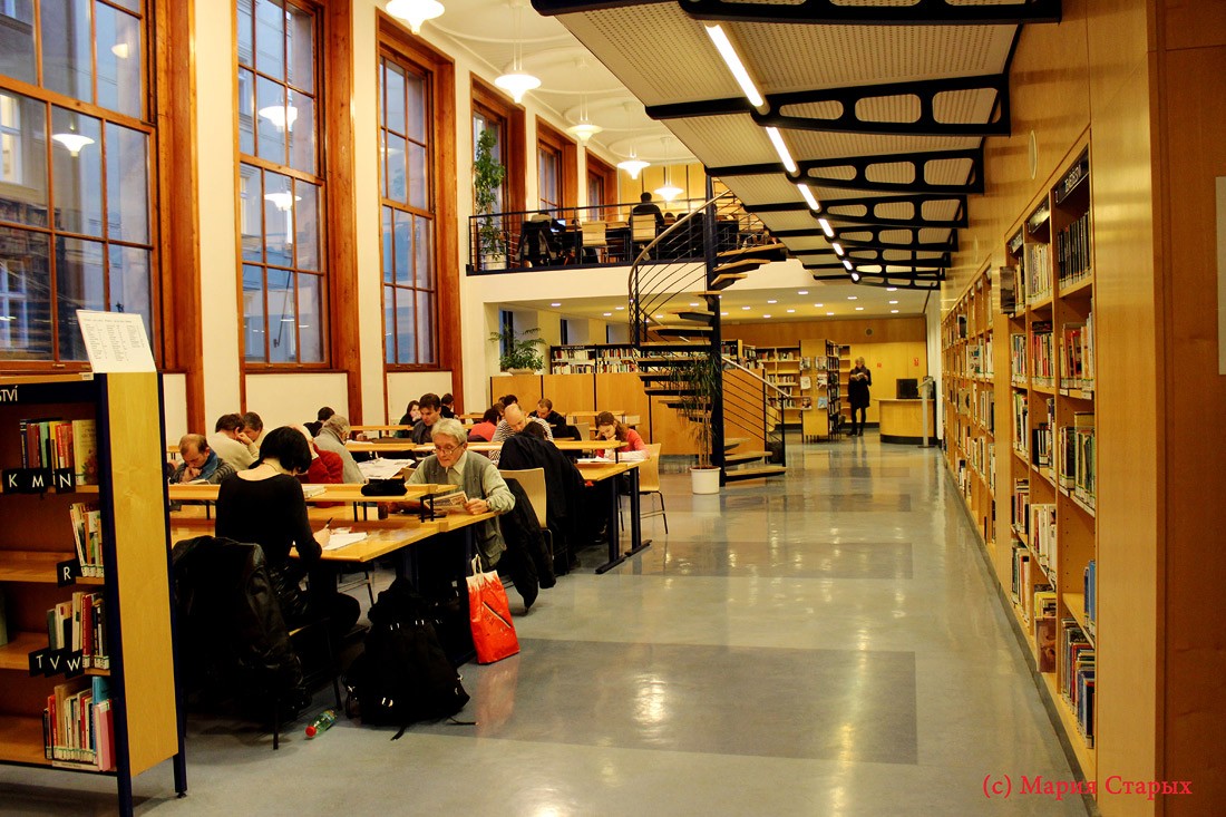 Современное развитие библиотеки. Библиотека 21 века. Библиотека в 21 веке. Библиотеки 21 века в России. Библиотека 4.0.